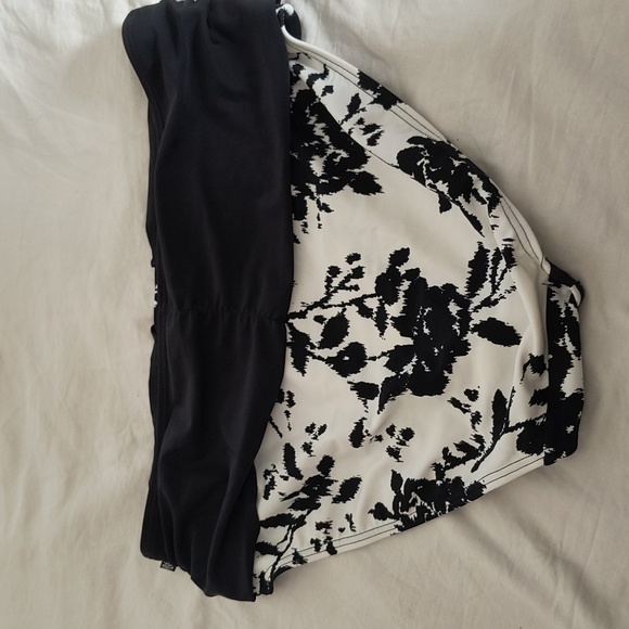 Swimming bottom - Picture 2 of 4